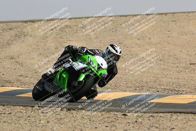 media/Mar-28-2022-Superbike Trackdays (Mon) [[b8603d0f67]]/Open Track Time/Turn 12/